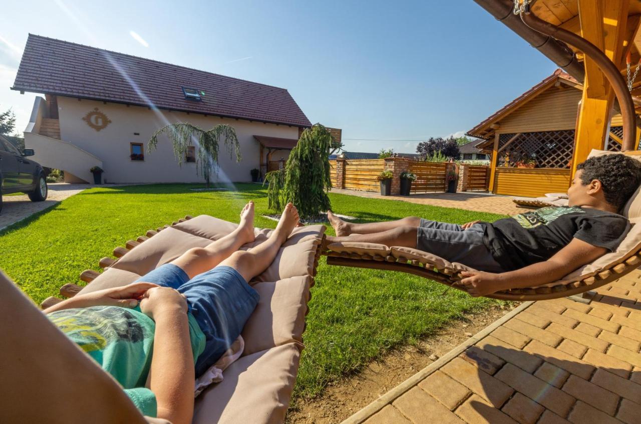 Apartments Galunder Veržej Eksteriør bilde